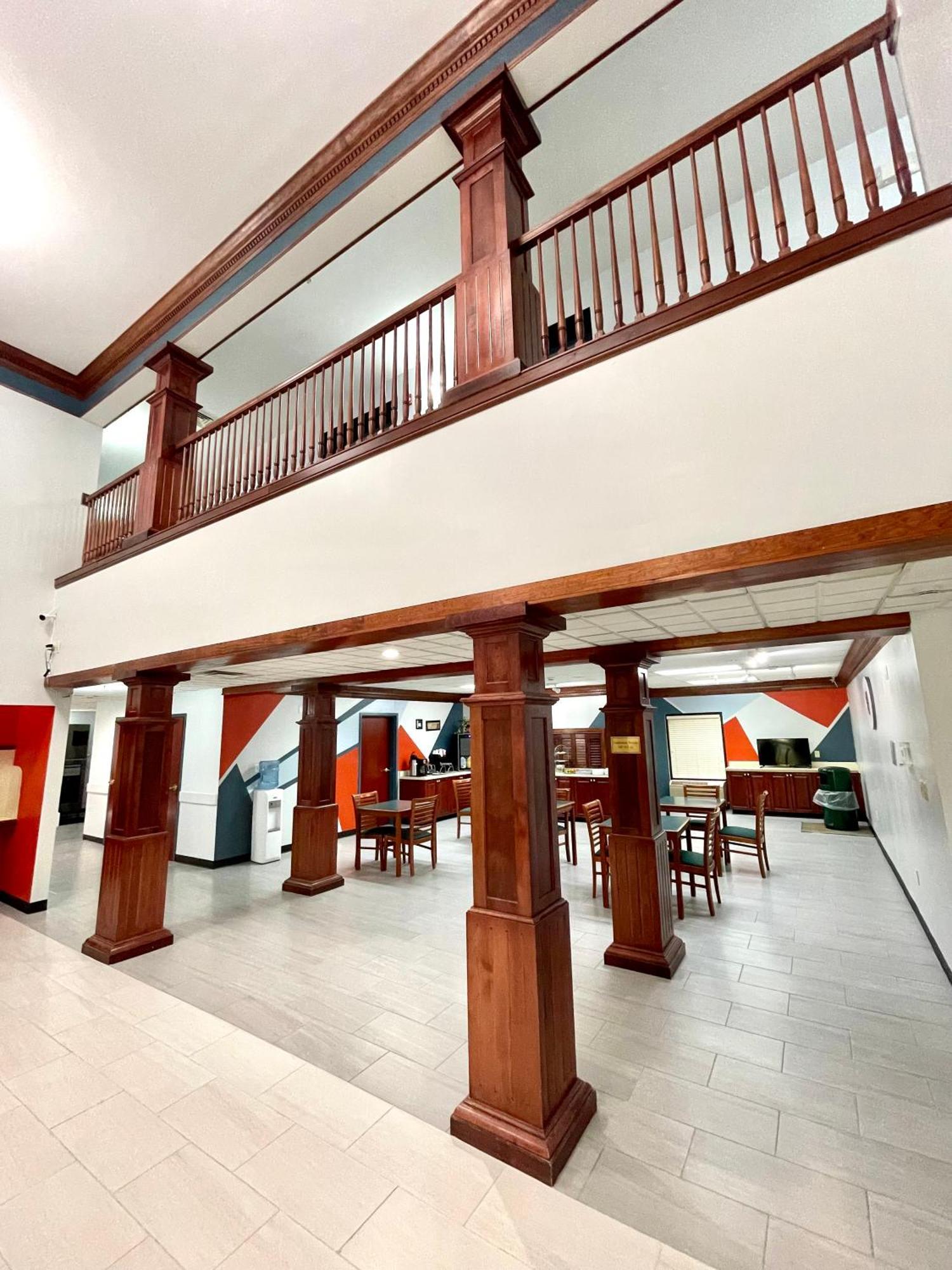 Grand Vista Hotel & Suites Vonore Exterior photo