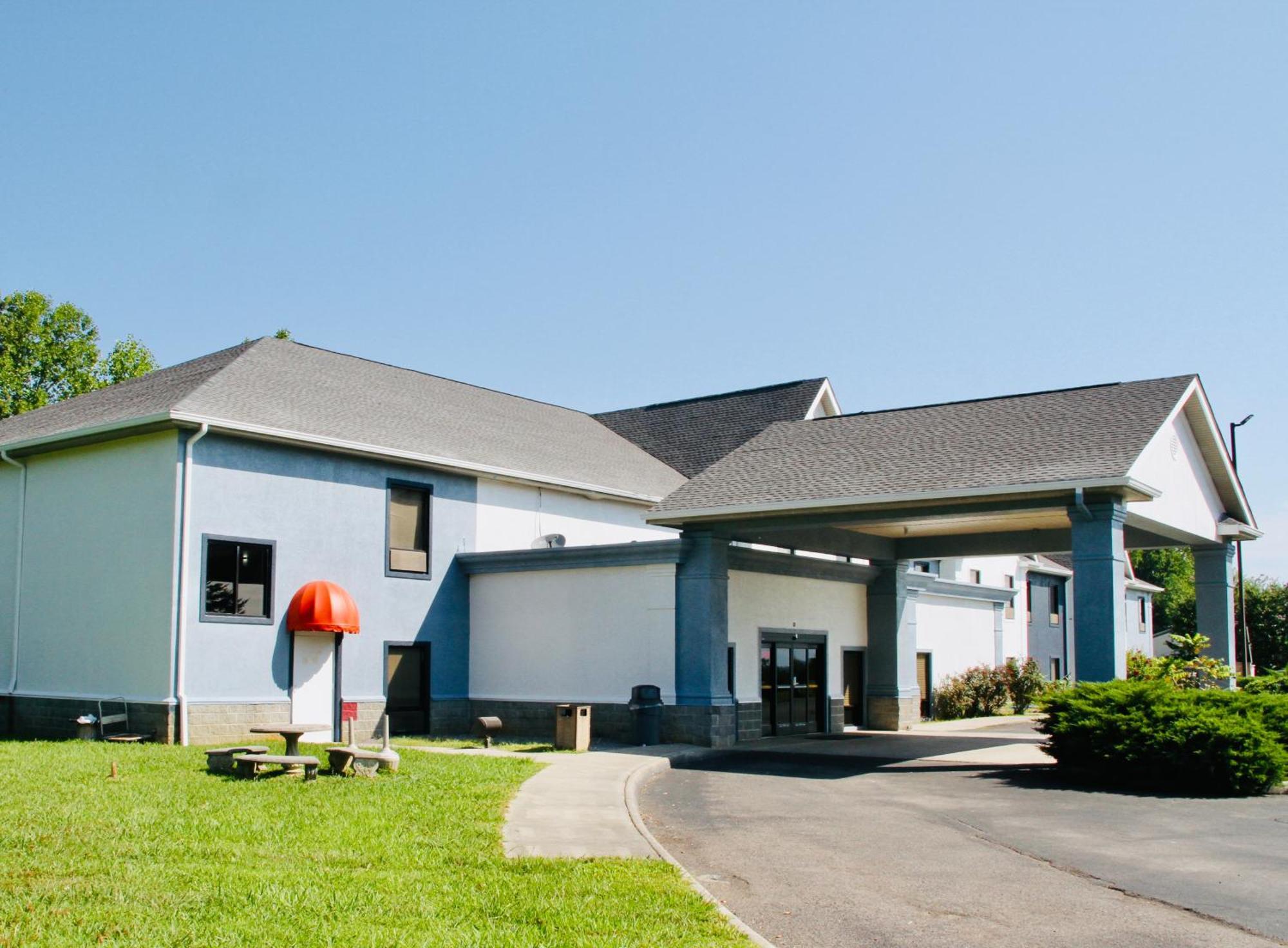 Grand Vista Hotel & Suites Vonore Exterior photo